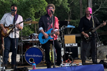 SonicShifters at Vaughn's